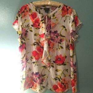Liz Claiborne Floral raw hem short sleeve blouse